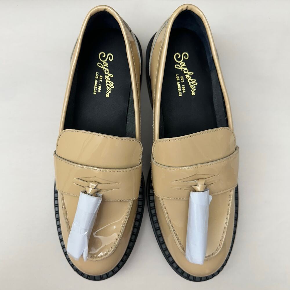 Seychelles Final Call Beige Patent Leather Platform Tassel Loafers Lug Sole 9.5M